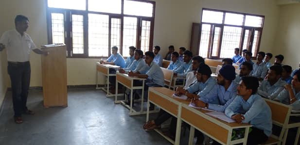 Government Polytechnic Paonta Sahib Sirmaur Academic Facilities photo 7